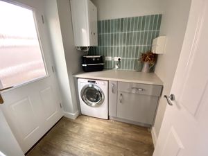 Photo 25- click for photo gallery